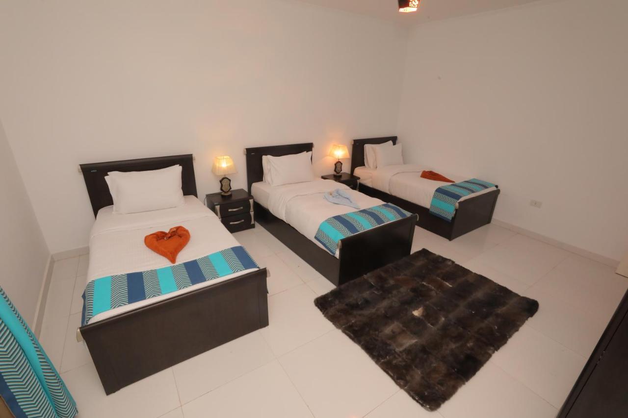 Pyramids Gem Plaza Hotel Kafret el-Gabal Kültér fotó
