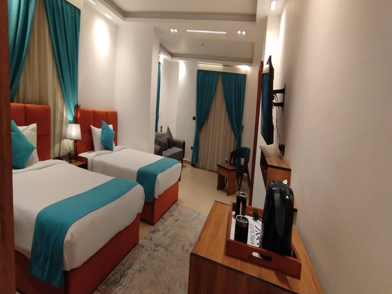 Pyramids Gem Plaza Hotel Kafret el-Gabal Kültér fotó